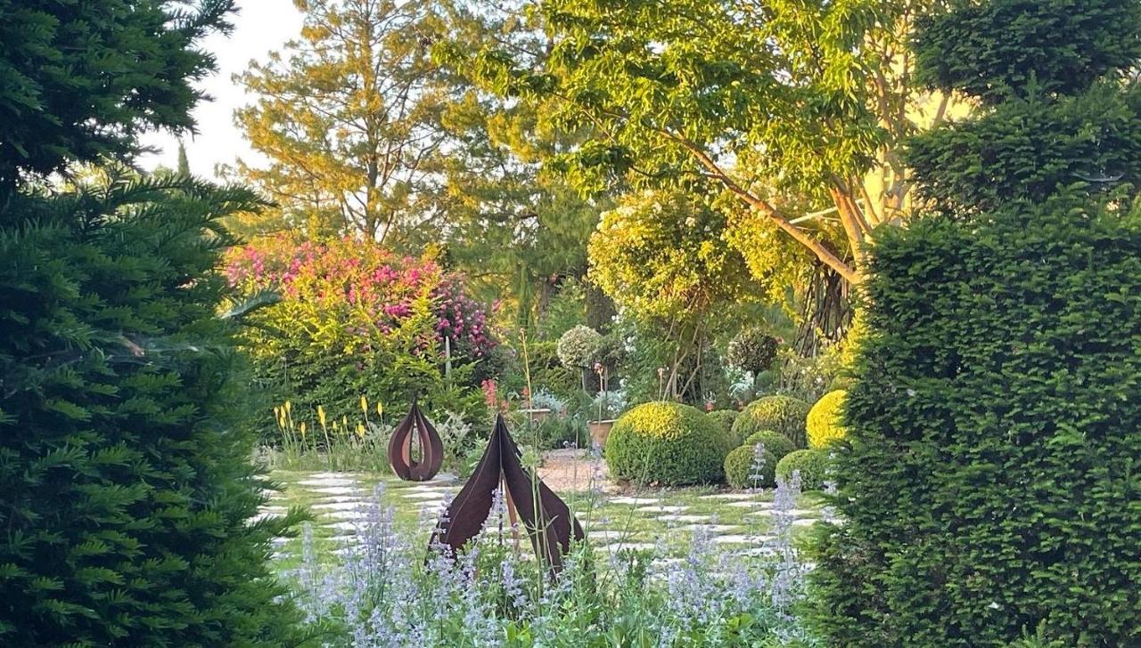 Les Jardins Haute Couture Huismes Екстер'єр фото